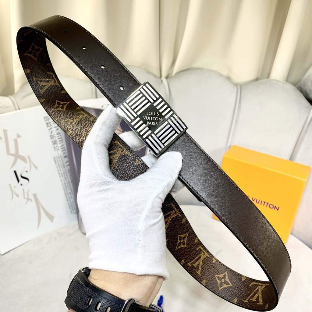 LV Women's Men's Belts Collection Louis Vuitton Initials 35MM Belt 19061