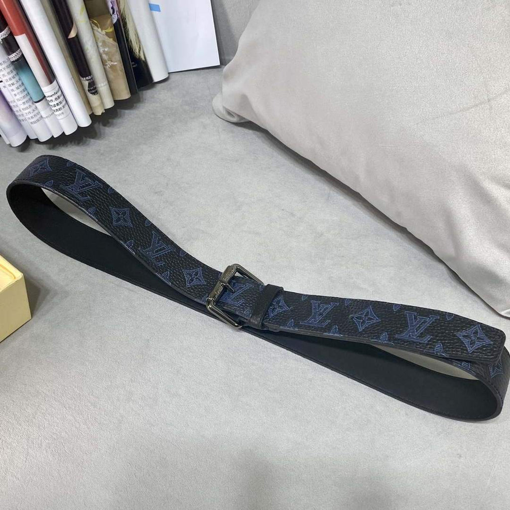 LV Women's Men's Belts Collection Louis Vuitton Initials 34MM Belt 19062