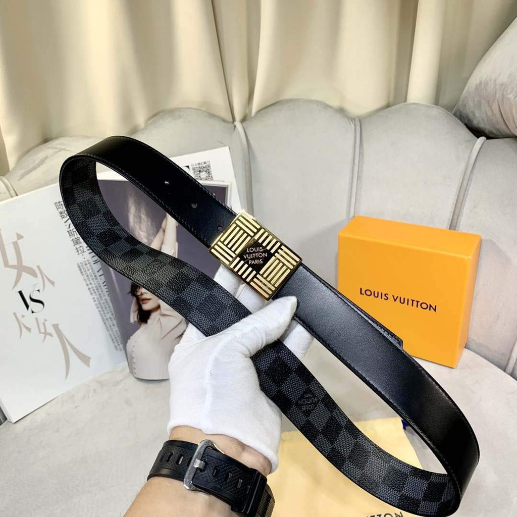 LV Women's Men's Belts Collection Louis Vuitton Initials 35MM Belt 19061