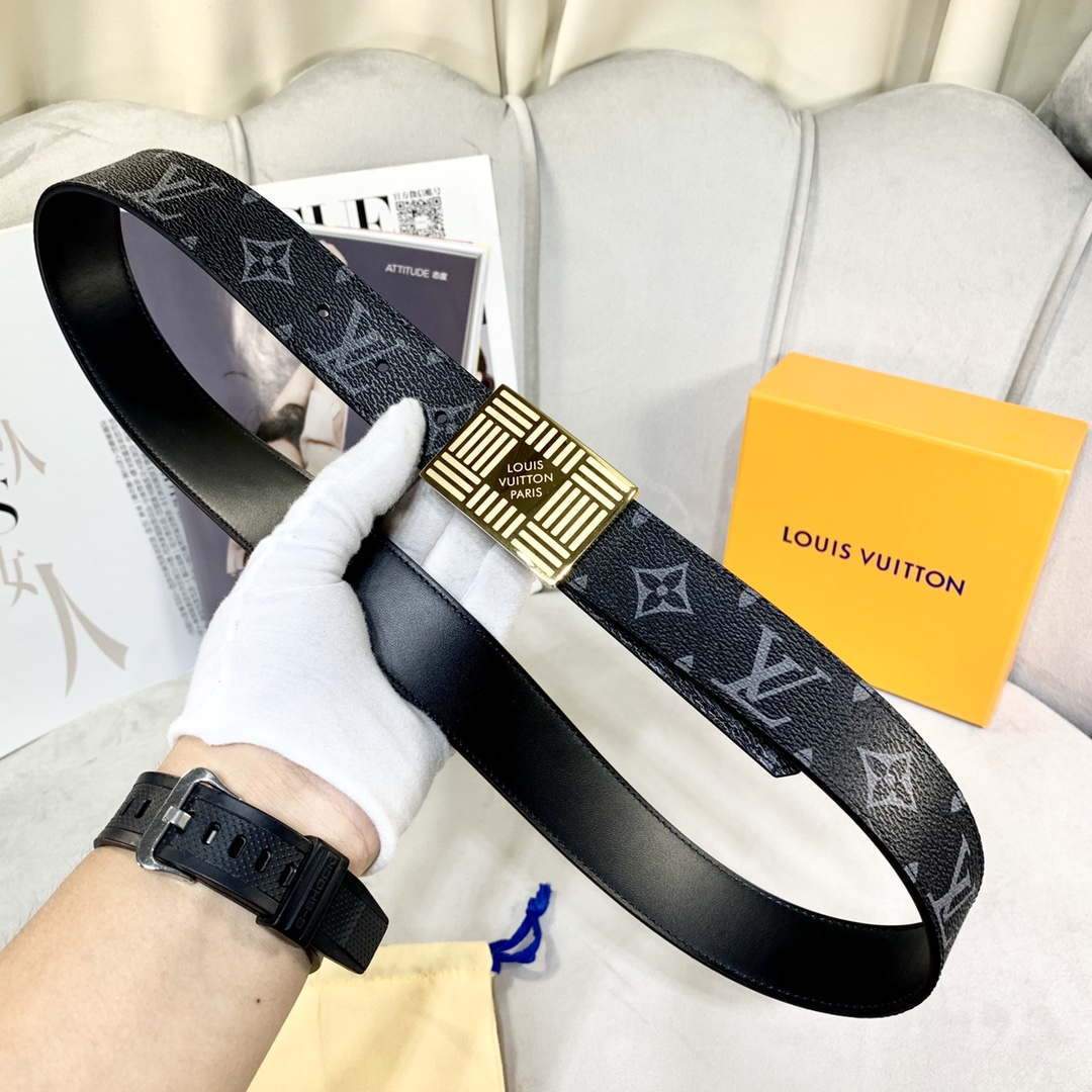 LV Women's Men's Belts Collection Louis Vuitton Initials 35MM Belt 19061