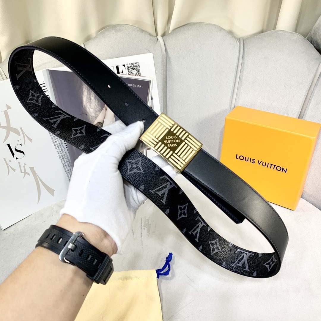 LV Women's Men's Belts Collection Louis Vuitton Initials 35MM Belt 19061