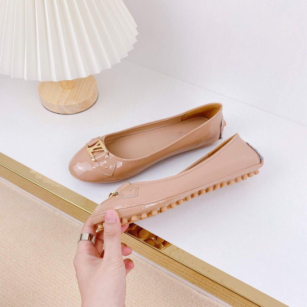 LV Women's Loafers Designer Louis Vuitton Flats Shoes 81135 - luxibagsmall