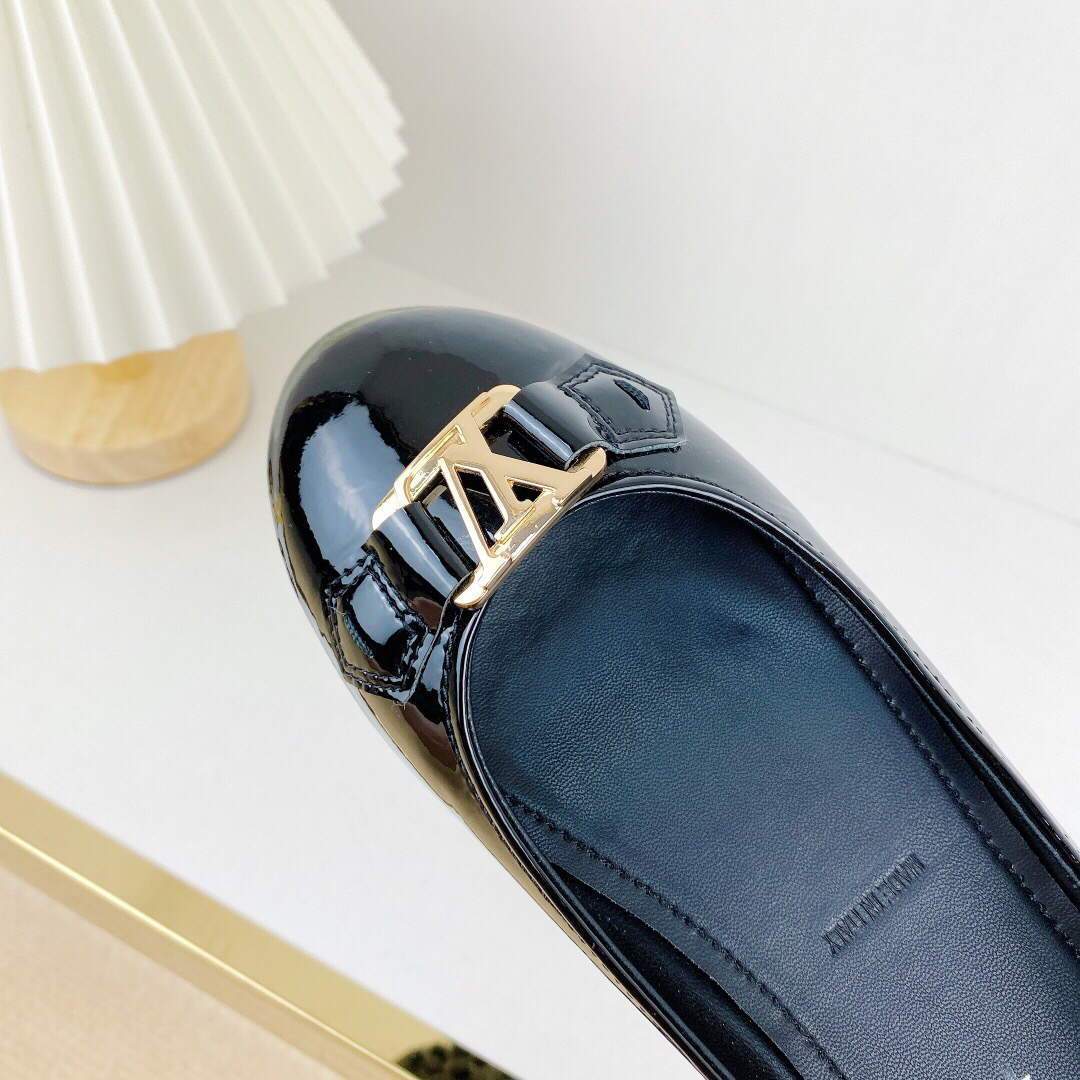LV Women's Loafers Designer Louis Vuitton Flats Shoes 81139 - luxibagsmall