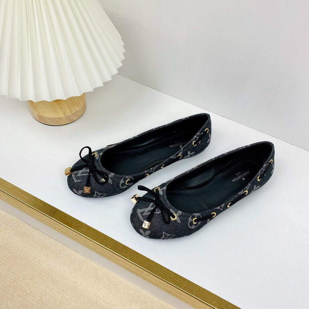 LV Women's Loafers Designer Louis Vuitton Flats Shoes 81142 - luxibagsmall