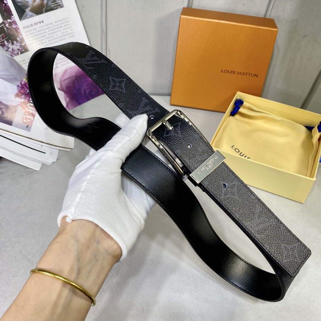 LV Women's Men's Belts Collection Louis Vuitton Initials 34MM Belt 19068