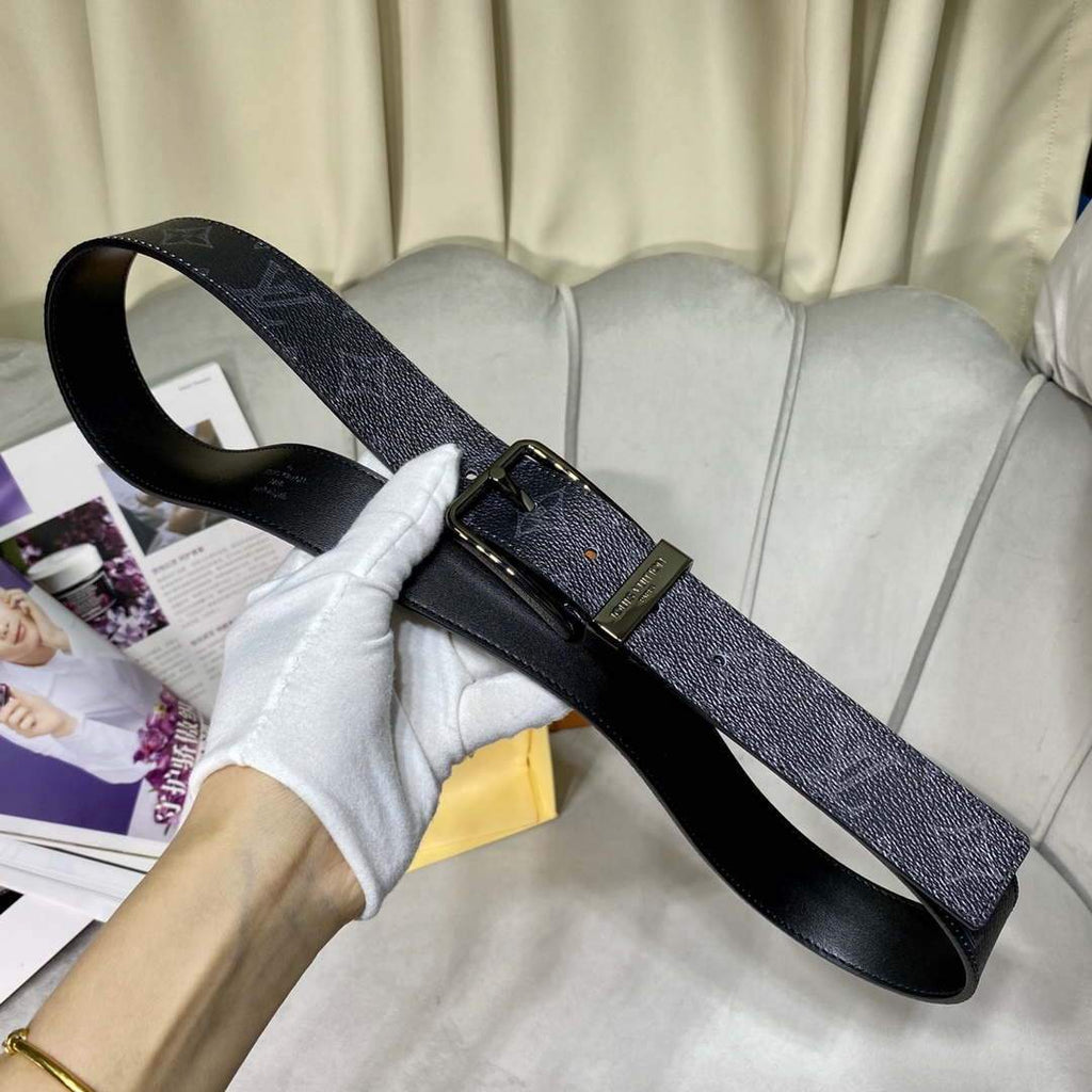 LV Women's Men's Belts Collection Louis Vuitton Initials 34MM Belt 19068