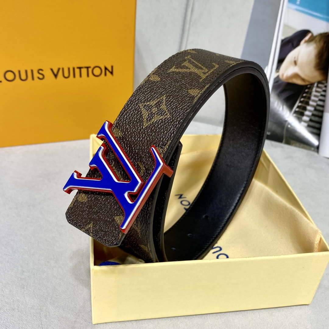 LV Women's Men's Belts Collection Louis Vuitton Initials 40MM Belt 19088