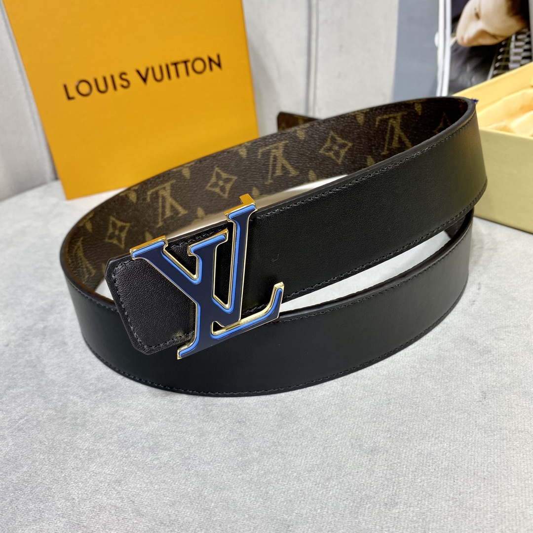 LV Women's Men's Belts Collection Louis Vuitton Initials 40MM Belt 19088