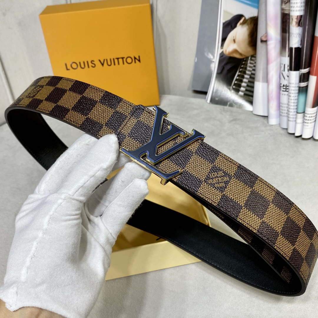 LV Women's Men's Belts Collection Louis Vuitton Initials 40MM Belt 19088