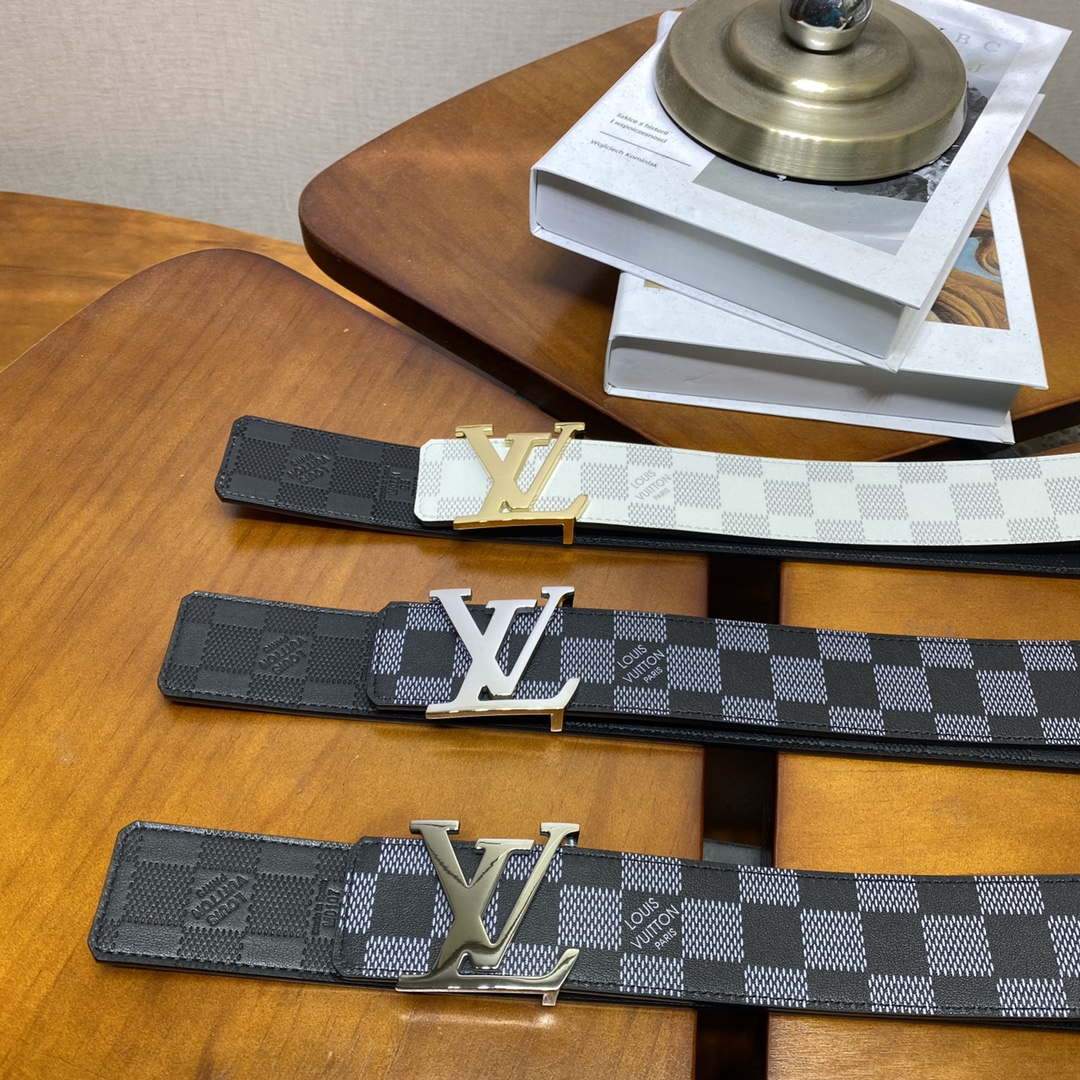 LV Women's Men's Belts Collection Louis Vuitton Initials 40MM Belt 19089