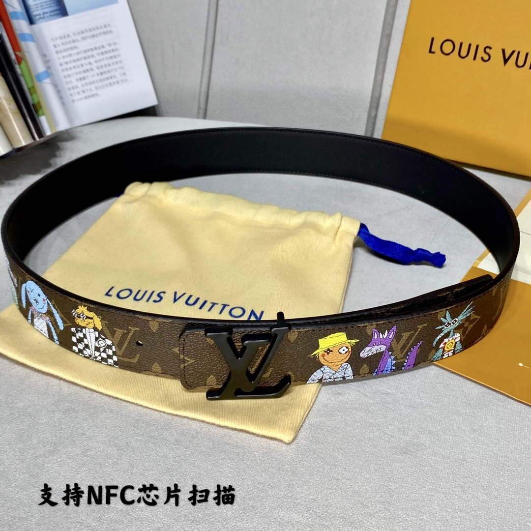 LV Women's Men's Belts Collection Louis Vuitton Initials 40MM Belt 19066