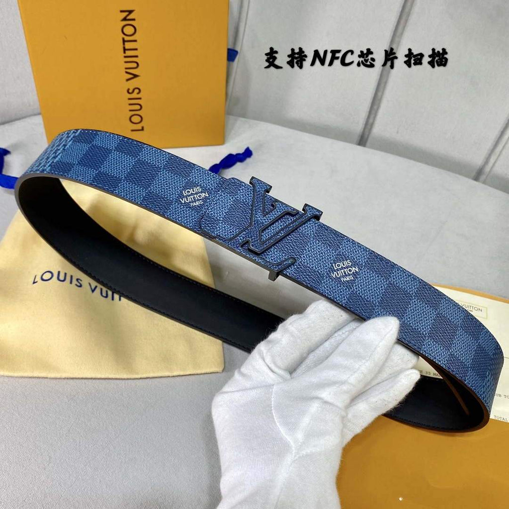 LV Women's Men's Belts Collection Louis Vuitton Initials 40MM Belt 19090