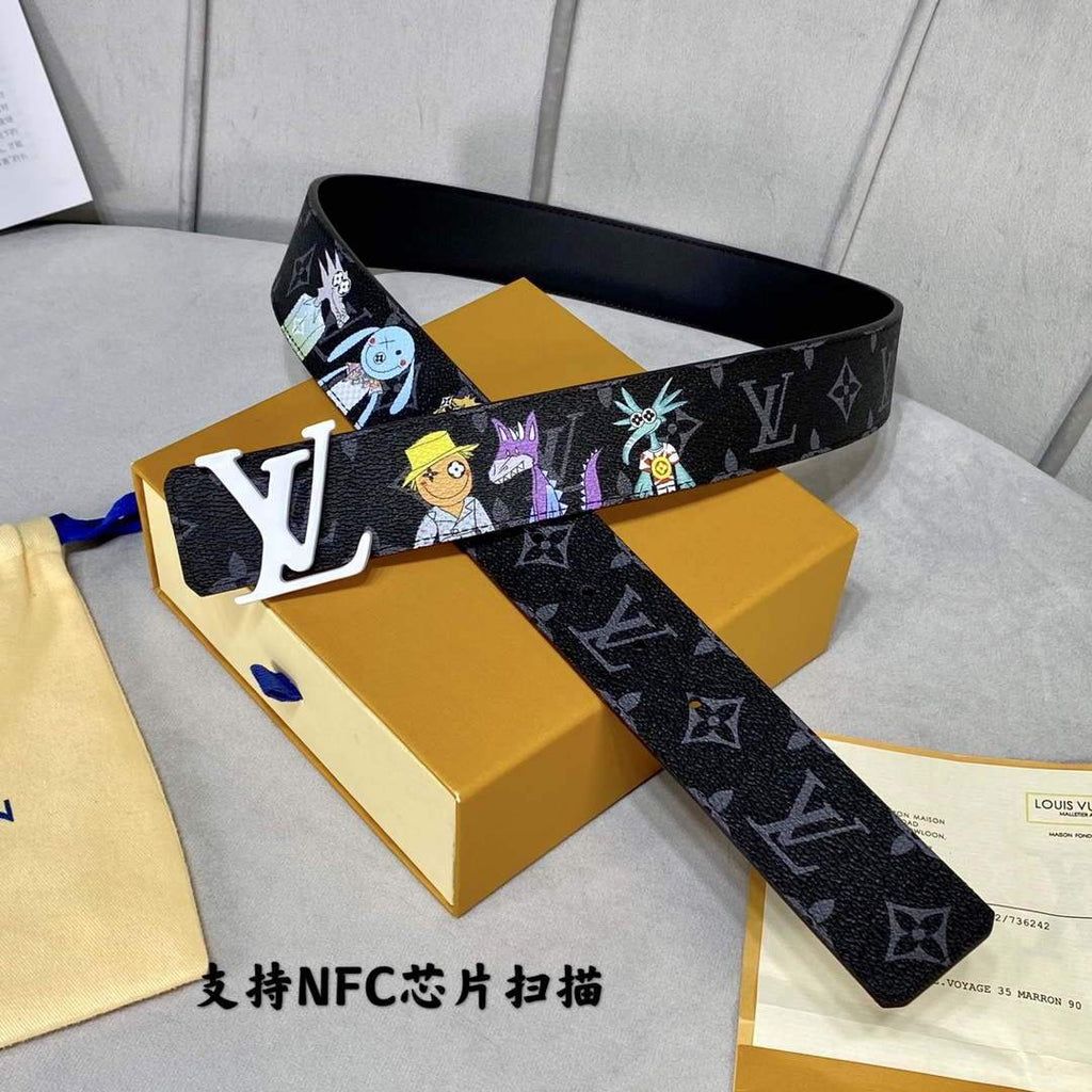 LV Women's Men's Belts Collection Louis Vuitton Initials 40MM Belt 19066