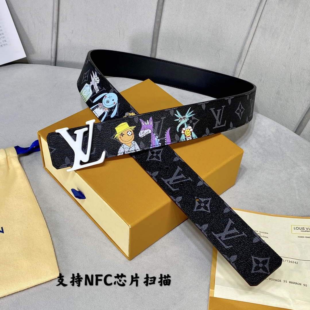 LV Women's Men's Belts Collection Louis Vuitton Initials 40MM Belt 19066
