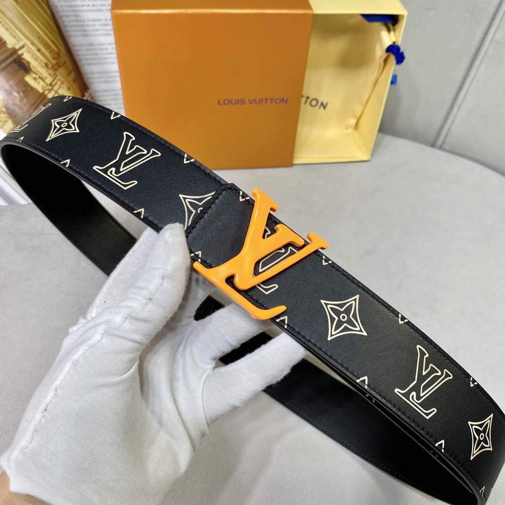 LV Women's Men's Belts Collection Louis Vuitton Initials 40MM Belt 19065