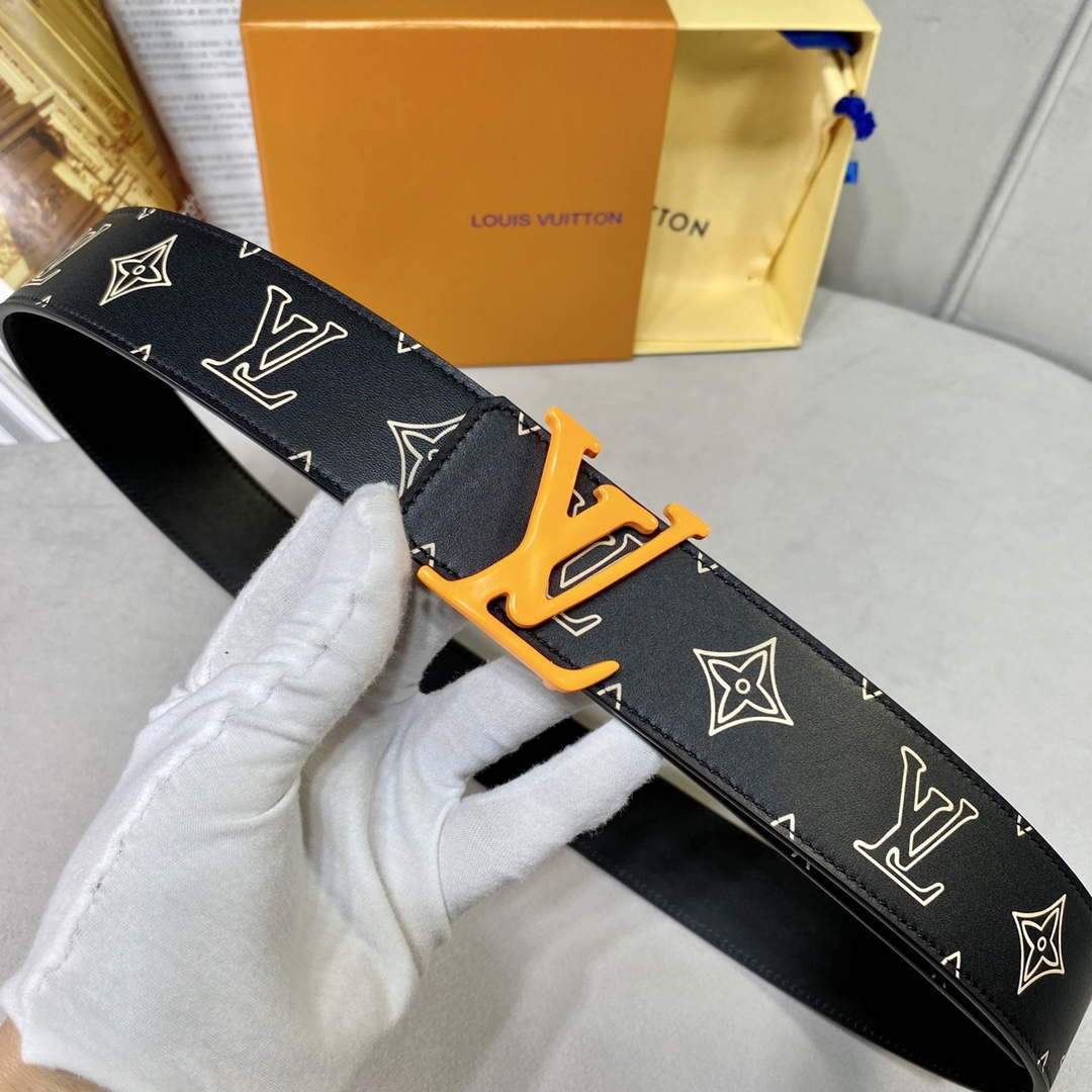 LV Women's Men's Belts Collection Louis Vuitton Initials 40MM Belt 19065