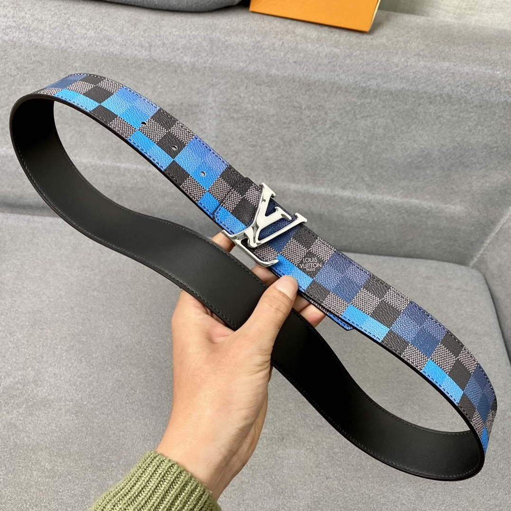 LV Women's Men's Belts Collection Louis Vuitton Initials 40MM Belt 19067