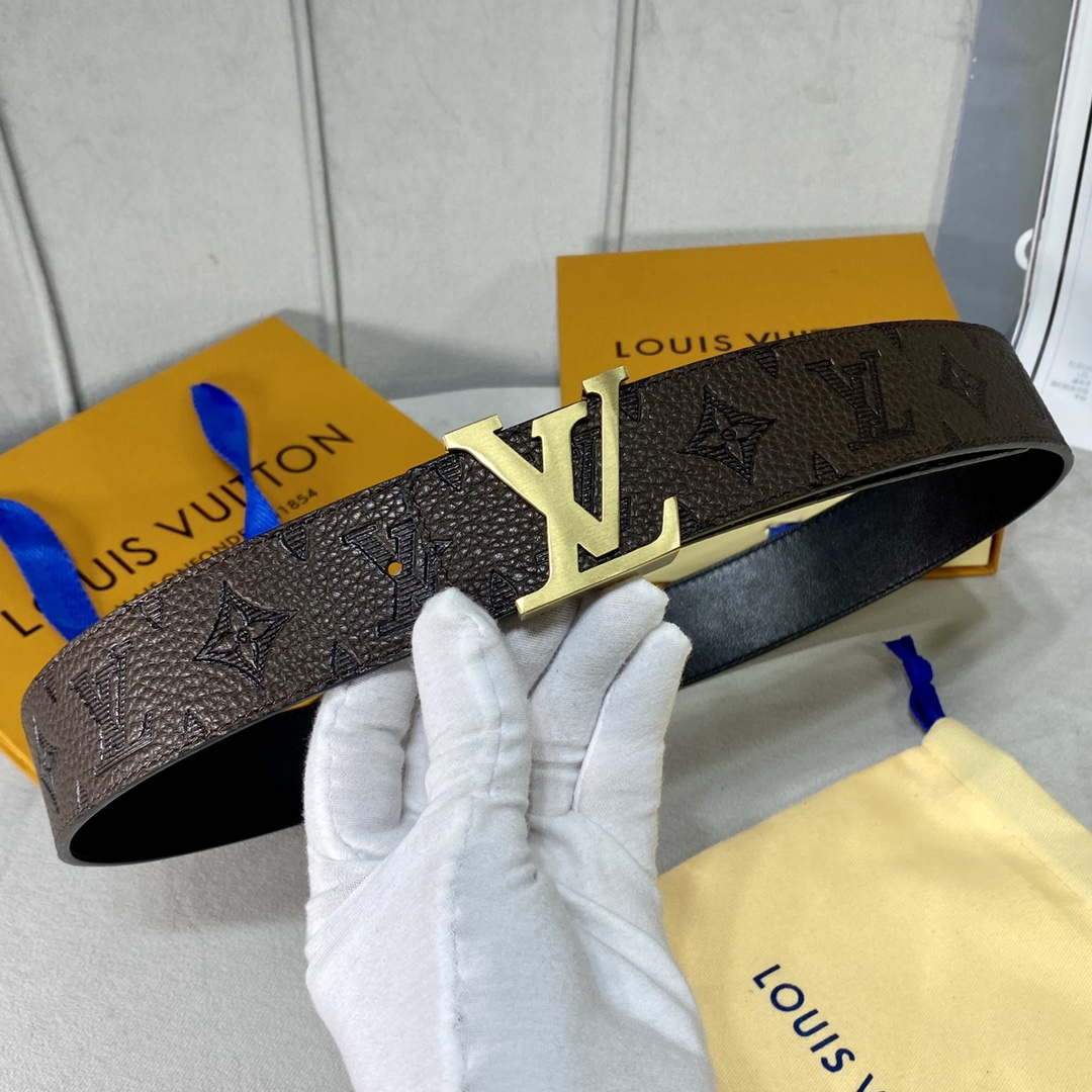 LV Women's Men's Belts Collection Louis Vuitton Initials 40MM Belt 19091