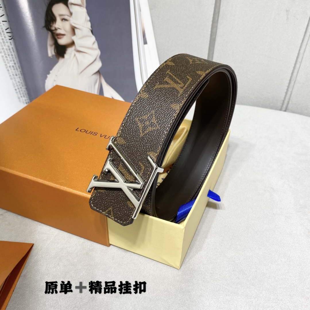 LV Women's Men's Belts Collection Louis Vuitton Initials 40MM Belt 19083