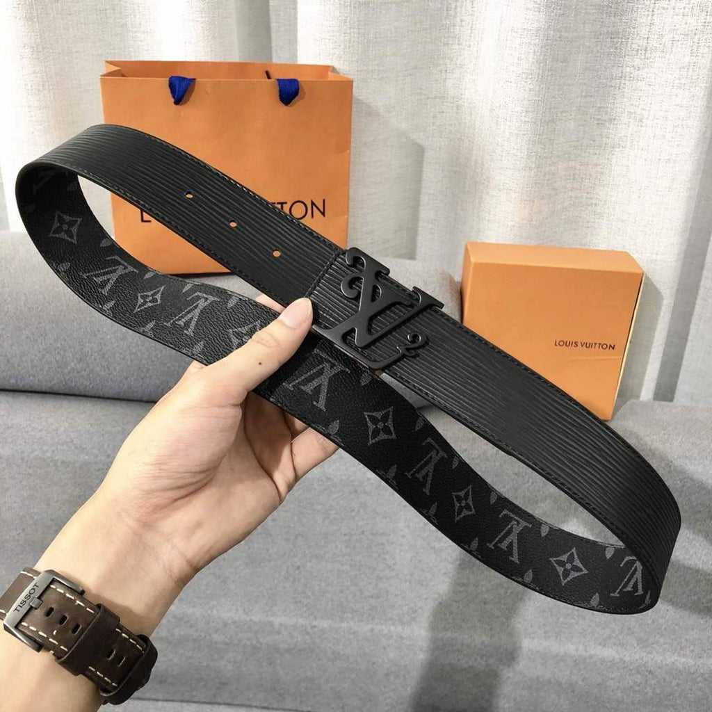 LV Women's Men's Belts Collection Louis Vuitton Initials 40MM Belt 19071