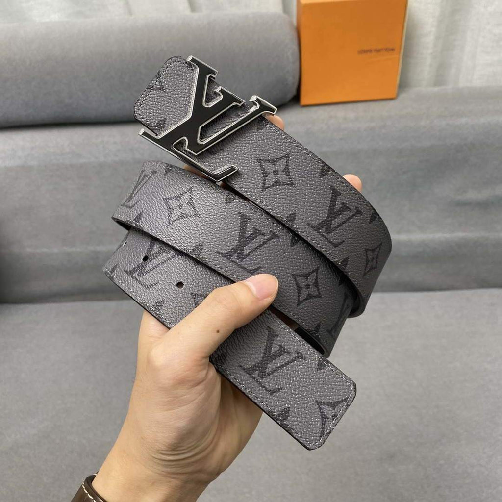 LV Women's Men's Belts Collection Louis Vuitton Initials 40MM Belt 19093
