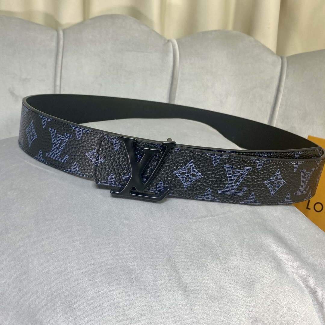 LV Women's Men's Belts Collection Louis Vuitton Initials 40MM Belt 19095