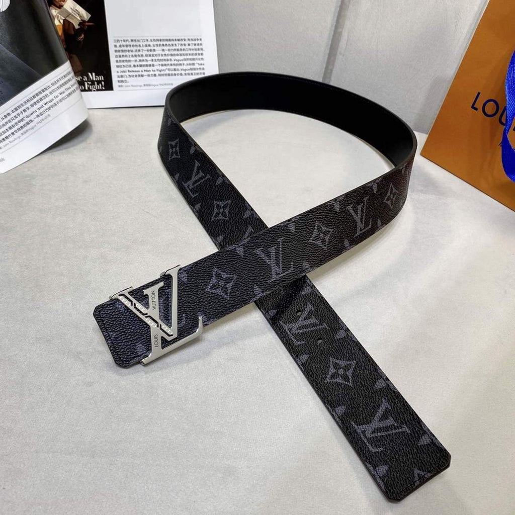 LV Women's Men's Belts Collection Louis Vuitton Initials 40MM Belt 19072