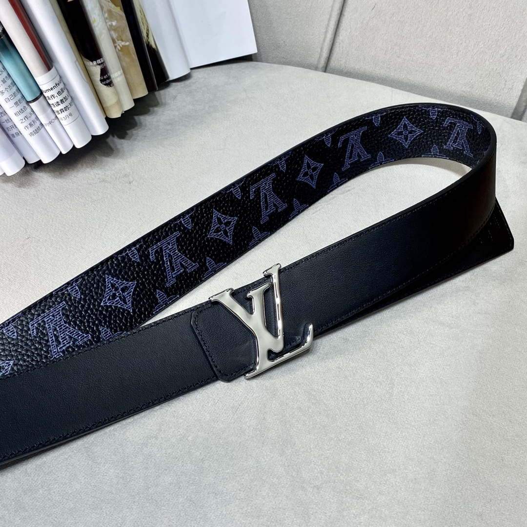 LV Women's Men's Belts Collection Louis Vuitton Initials 40MM Belt 19095