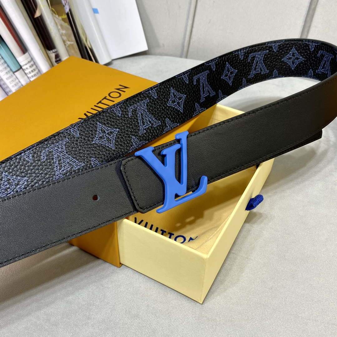 LV Women's Men's Belts Collection Louis Vuitton Initials 40MM Belt 19095