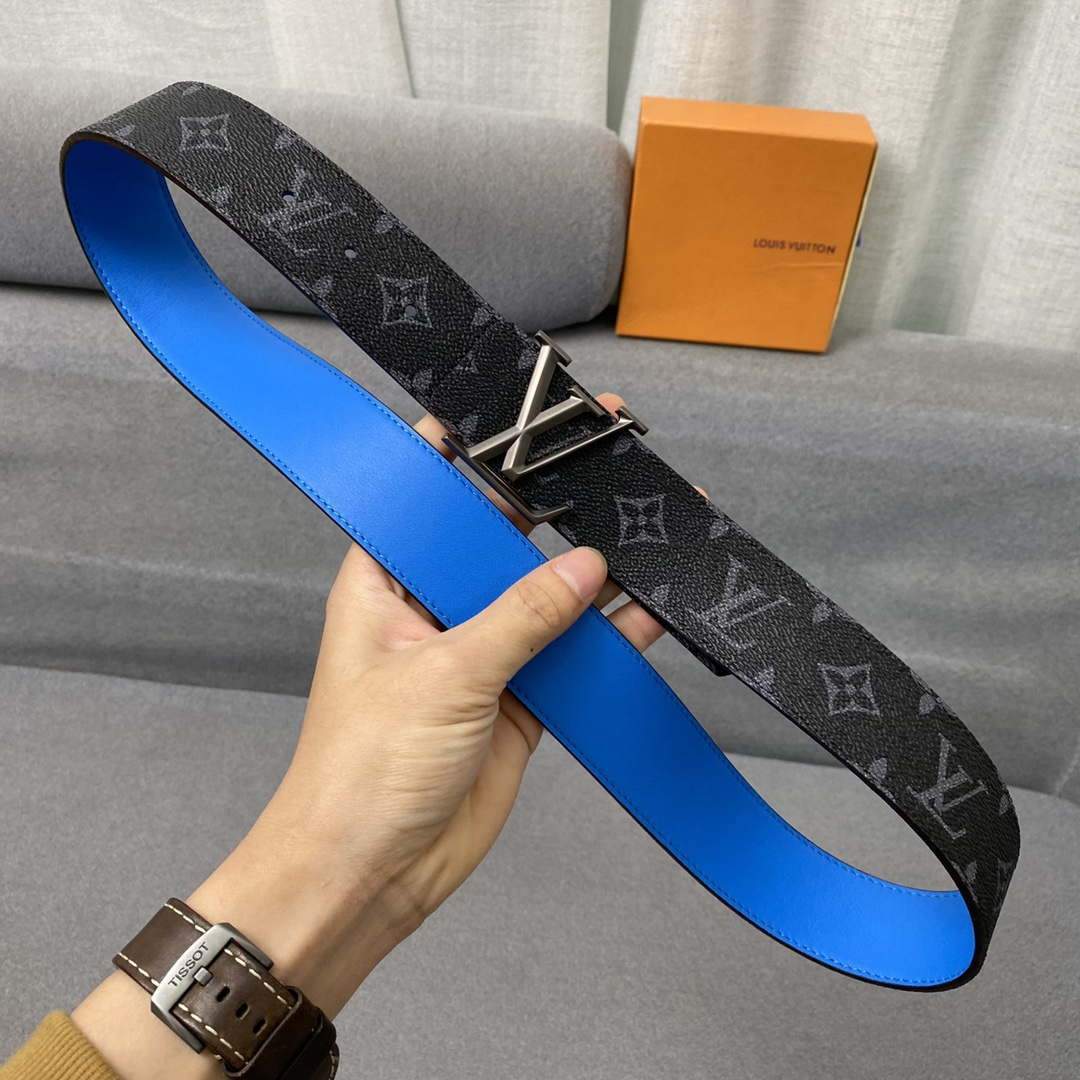 LV Women's Men's Belts Collection Louis Vuitton Initials 40MM Belt 19096