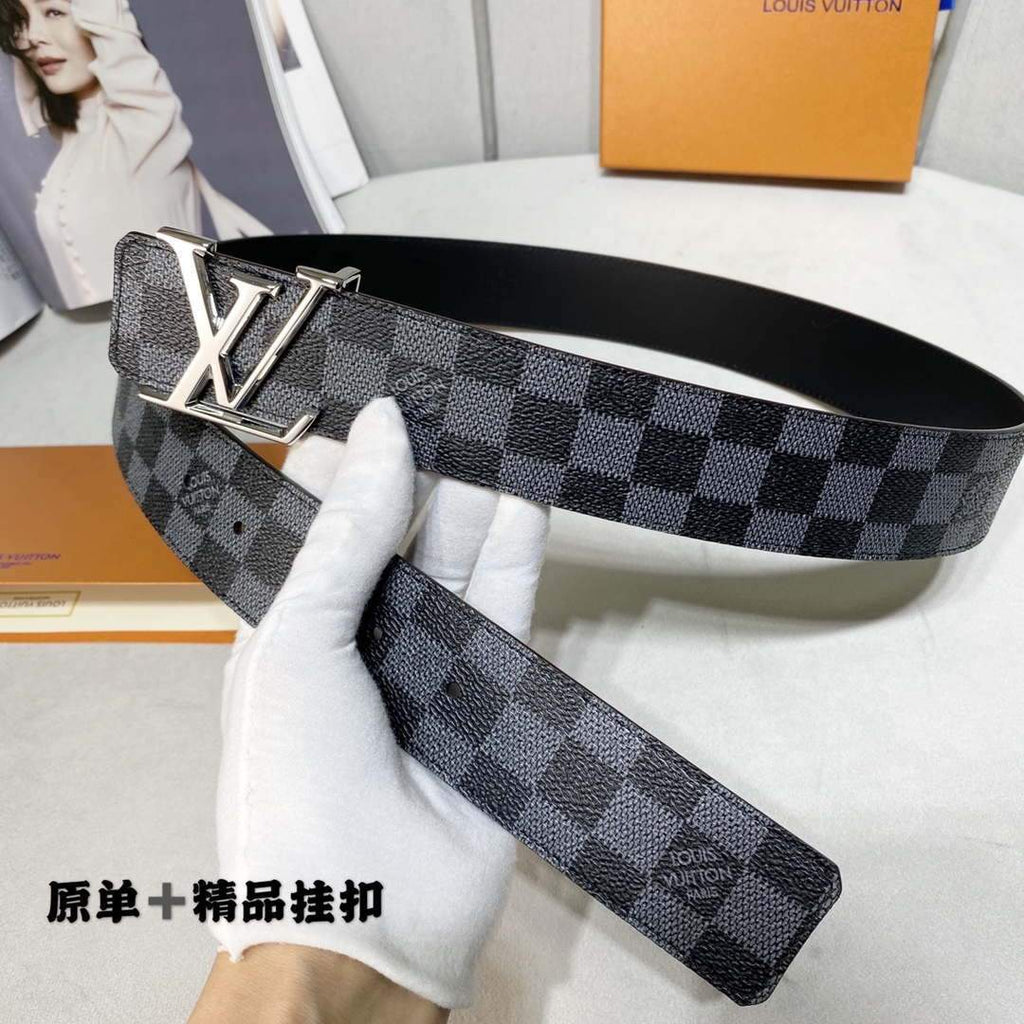 LV Women's Men's Belts Collection Louis Vuitton Initials 40MM Belt 19083