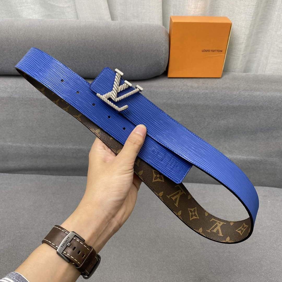 LV Women's Men's Belts Collection Louis Vuitton Initials 40MM Belt 19074