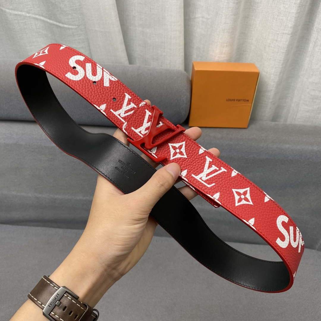 LV Women's Men's Belts Collection Louis Vuitton Initials 40MM Belt 19097