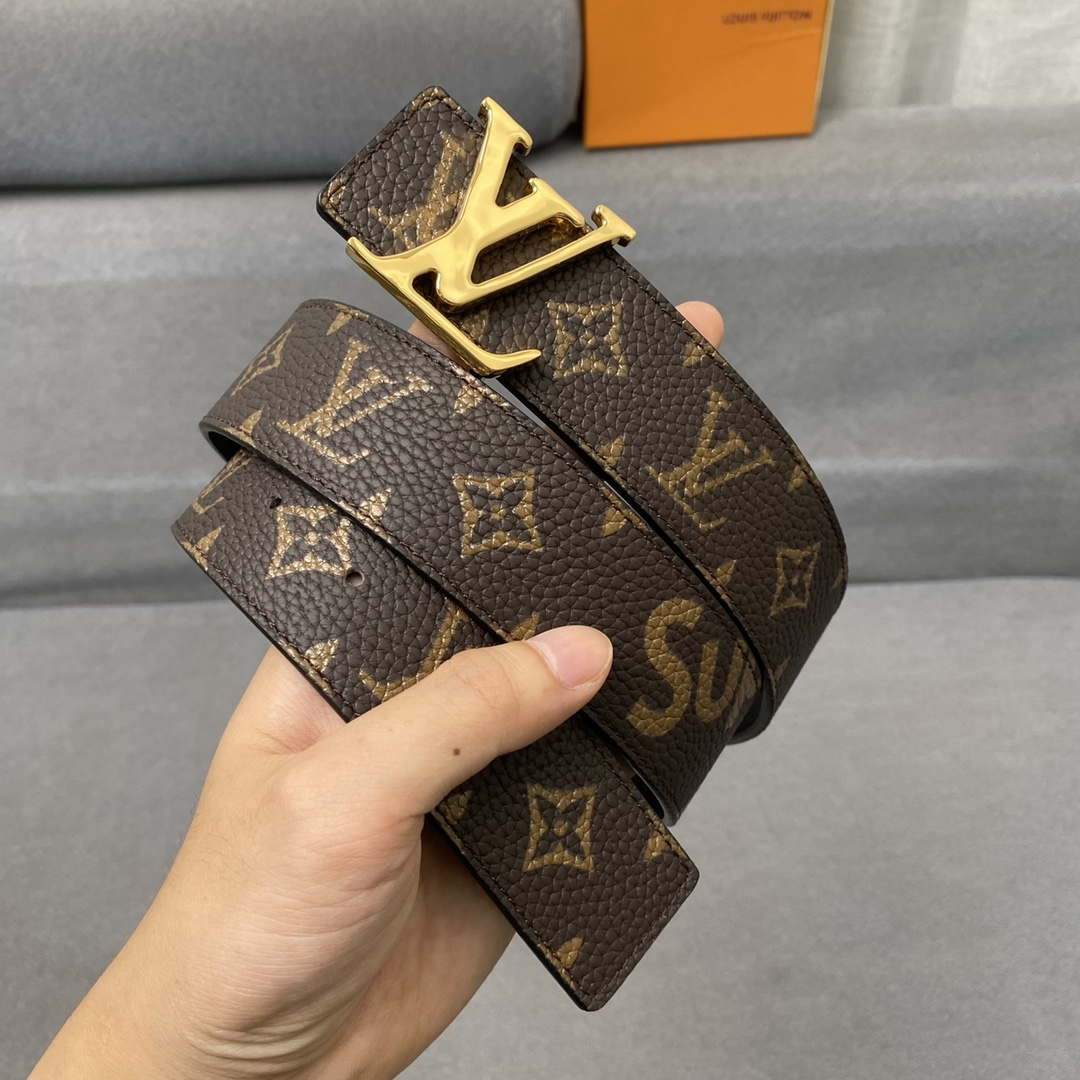 LV Women's Men's Belts Collection Louis Vuitton Initials 40MM Belt 19097