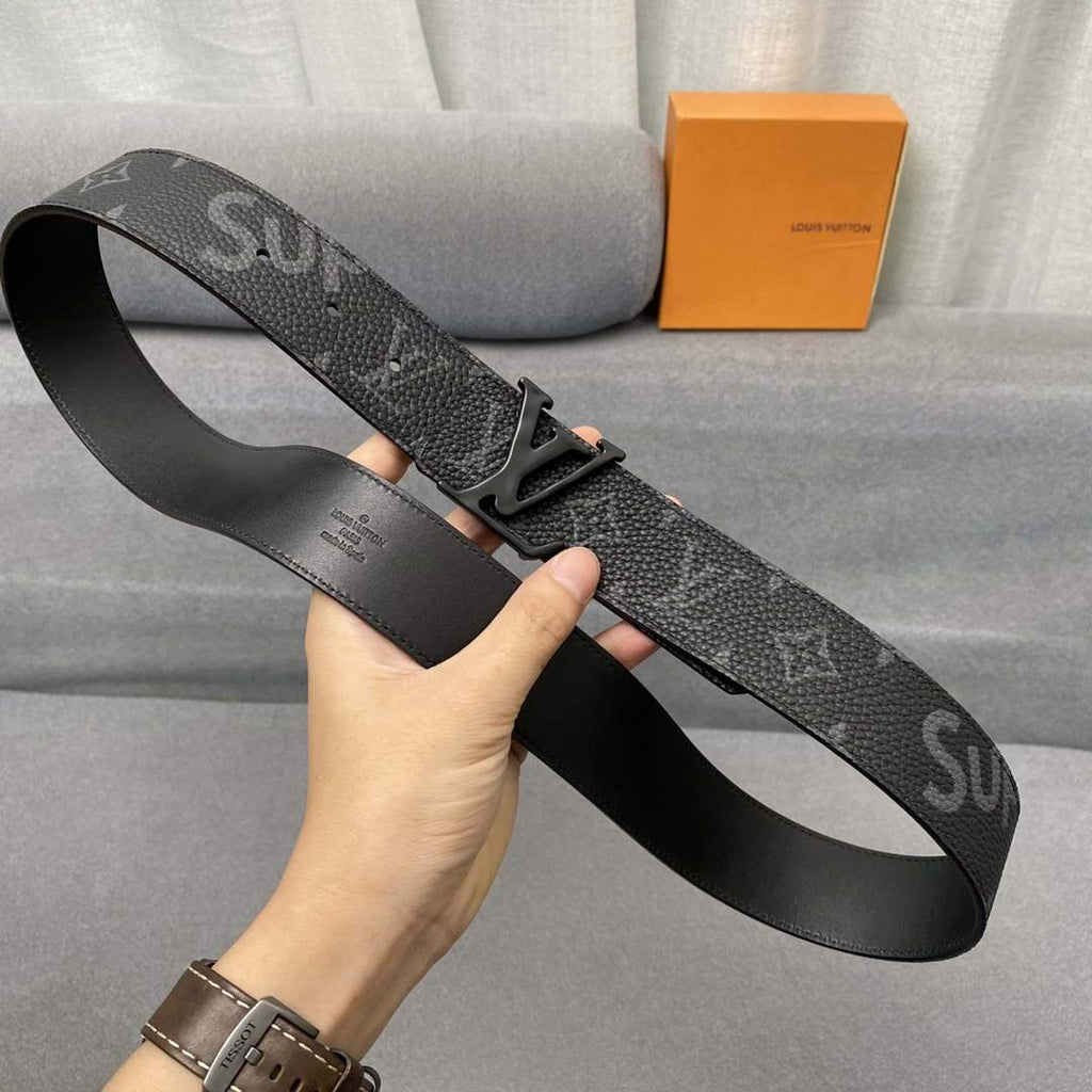 LV Women's Men's Belts Collection Louis Vuitton Initials 40MM Belt 19097