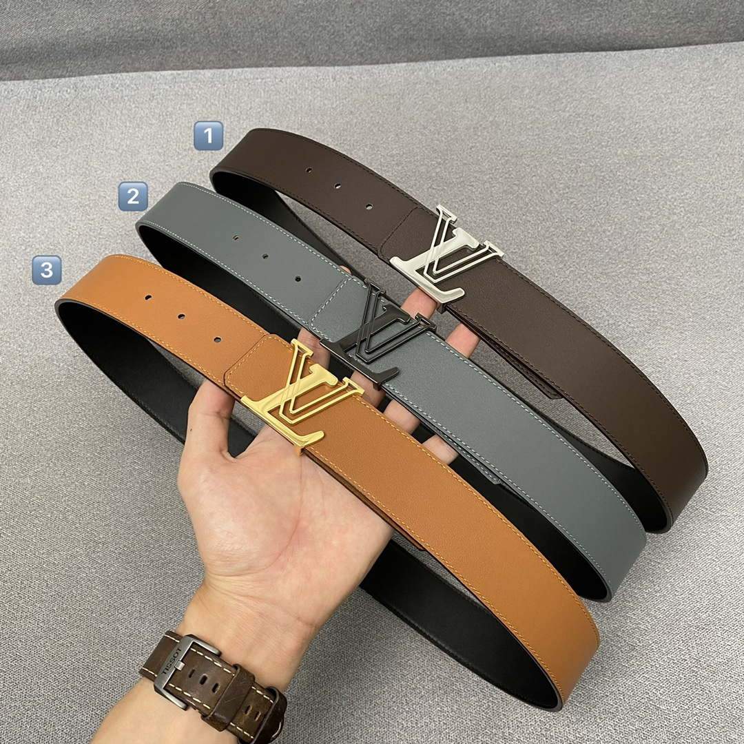 LV Women's Men's Belts Collection Louis Vuitton Initials 40MM Belt 19098