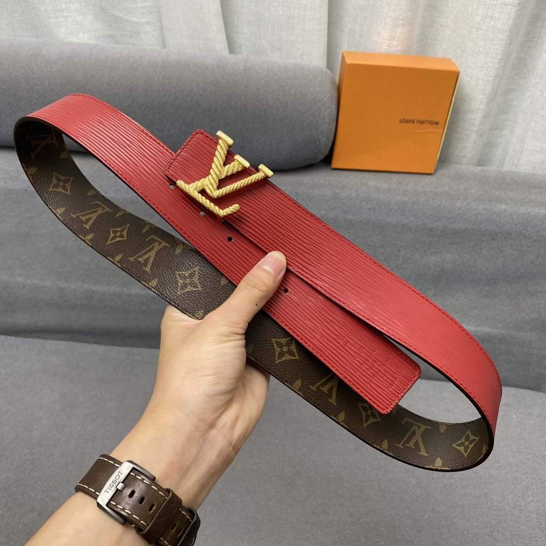 LV Women's Men's Belts Collection Louis Vuitton Initials 40MM Belt 19074