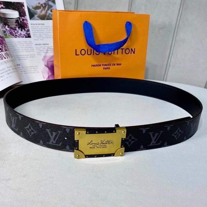 LV Women's Men's Belts Collection Louis Vuitton Initials 40MM Belt 19099