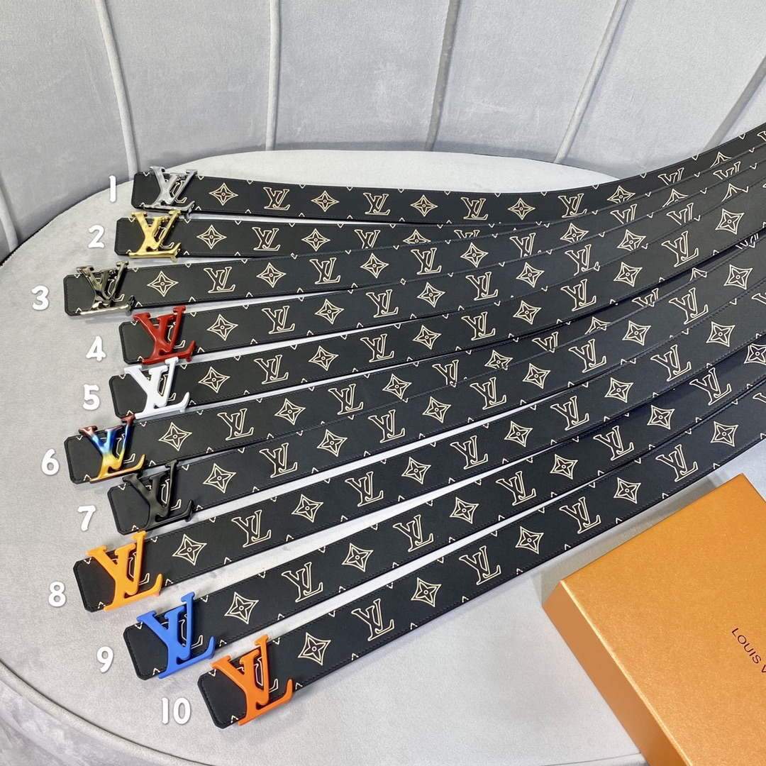 LV Women's Men's Belts Collection Louis Vuitton Initials 40MM Belt 19065