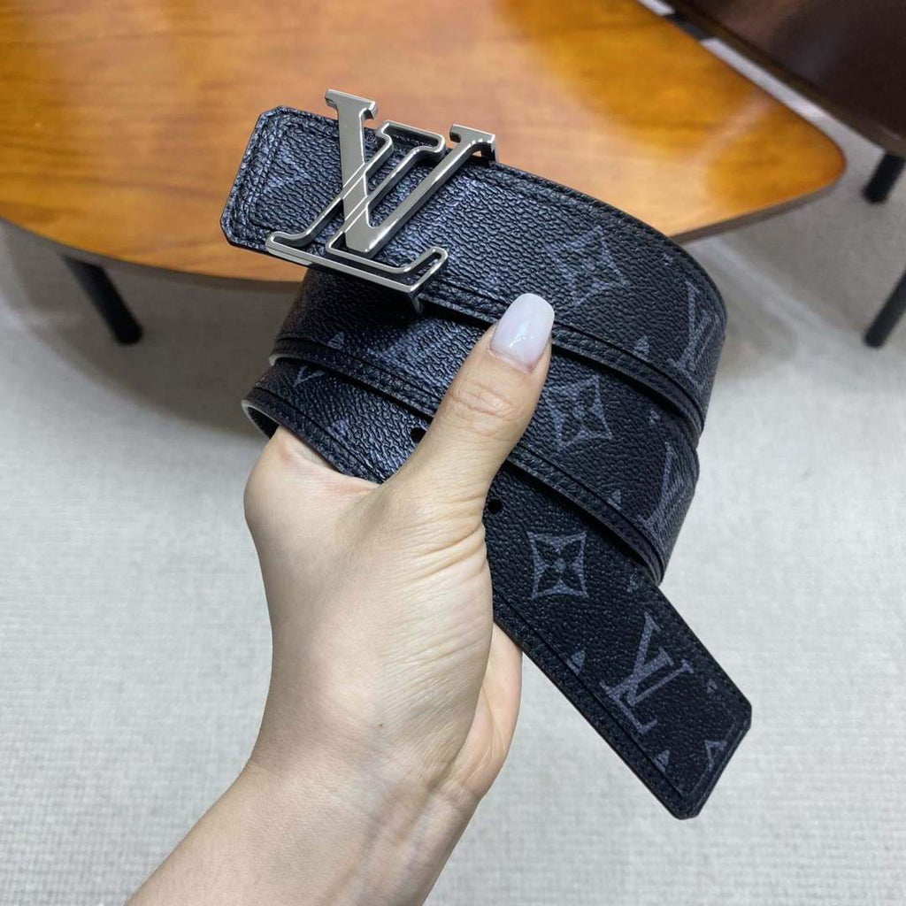LV Women's Men's Belts Collection Louis Vuitton Initials 40MM Belt 19082