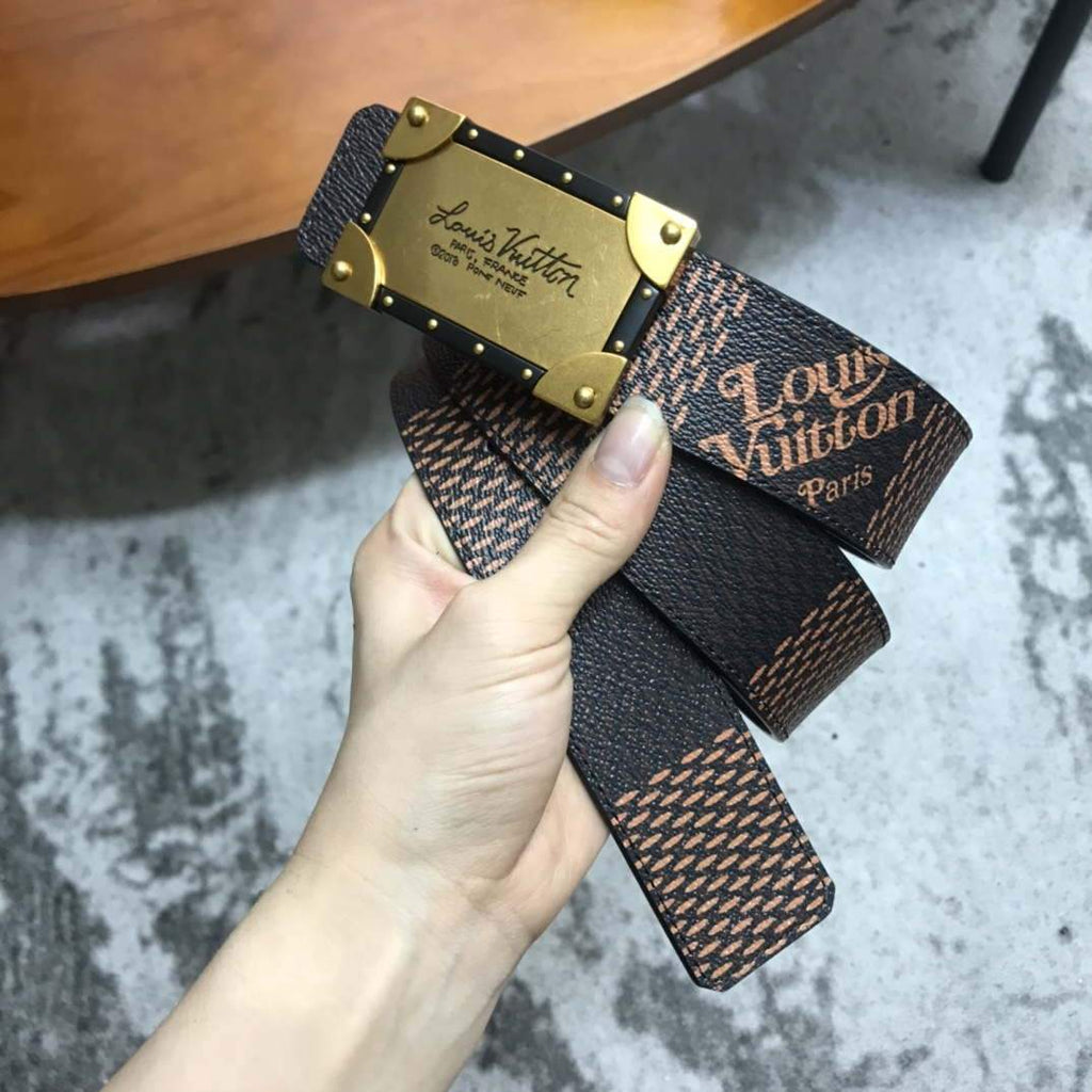 LV Women's Men's Belts Collection Louis Vuitton Initials 40MM Belt 19085