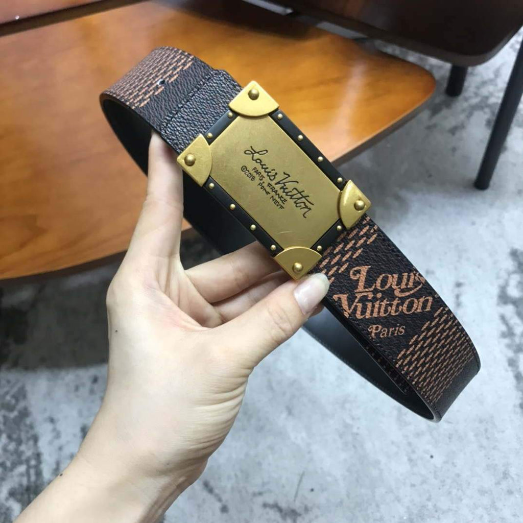 LV Women's Men's Belts Collection Louis Vuitton Initials 40MM Belt 19085