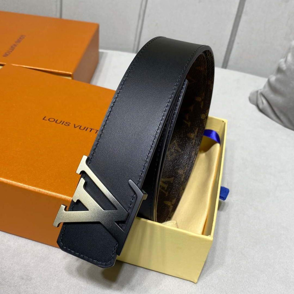 LV Women's Men's Belts Collection Louis Vuitton Initials 40MM Belt 19087