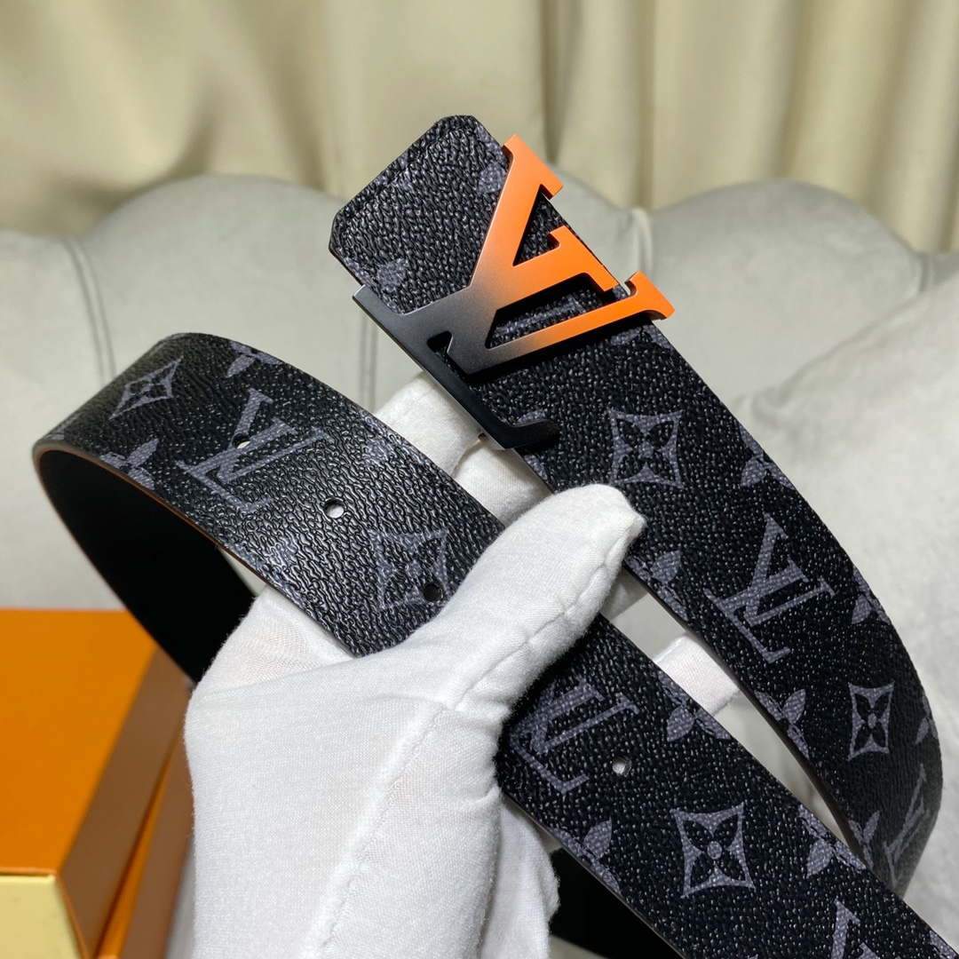 LV Women's Men's Belts Collection Louis Vuitton Initials 40MM Belt 19087