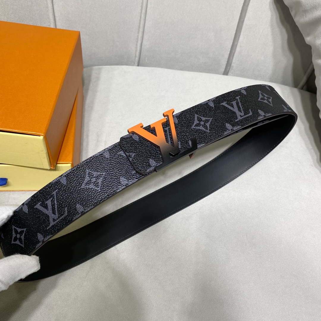 LV Women's Men's Belts Collection Louis Vuitton Initials 40MM Belt 19087