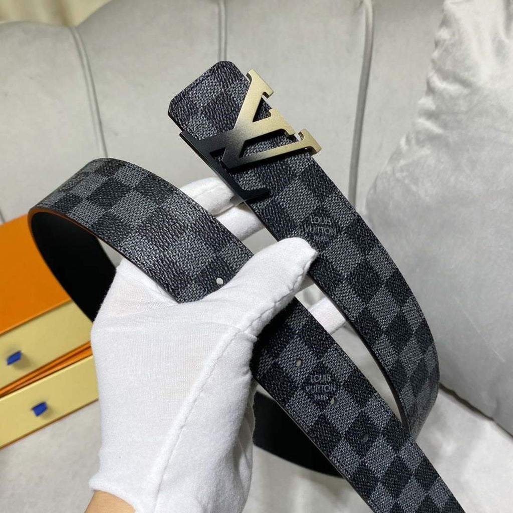 LV Women's Men's Belts Collection Louis Vuitton Initials 40MM Belt 19087