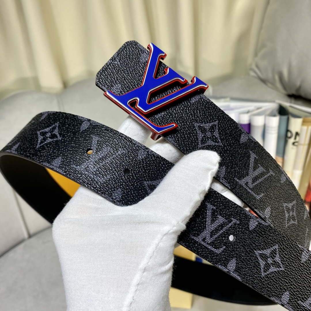 LV Women's Men's Belts Collection Louis Vuitton Initials 40MM Belt 19088