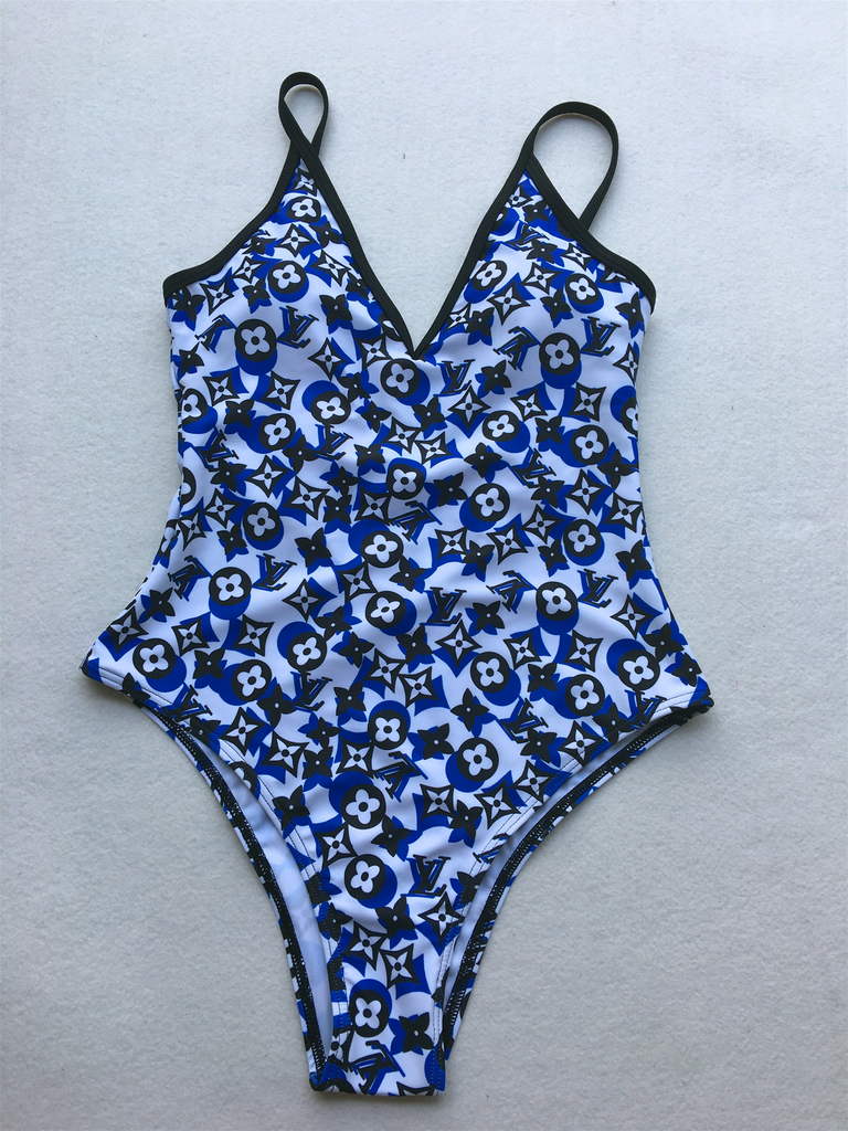 LV Women's swimsuit with Louis Vuitton Bikini 501930