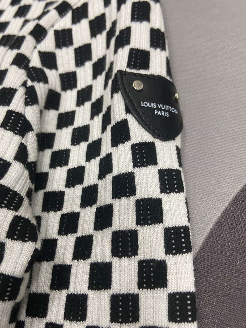 LV Women's Sweaters Louis Vuitton Cashmere Cardigans L36026