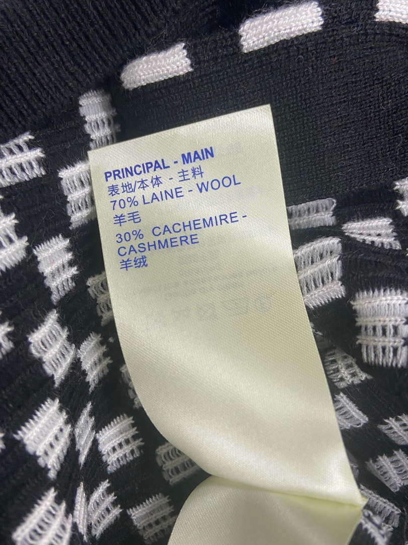 LV Women's Sweaters Louis Vuitton Cashmere Cardigans L36026